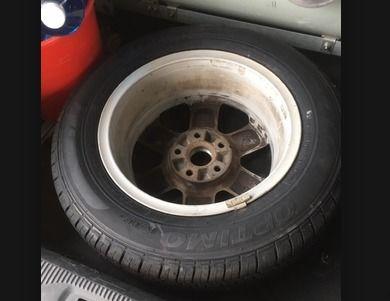 国产车卸轮胎视频,一招轻松搞定！