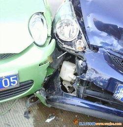 国产车对撞本田车视频大全,本田车对撞视频大盘点