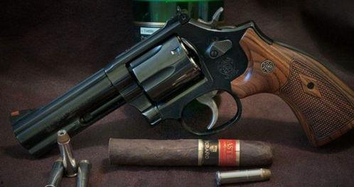 国产手枪子弹的视频,国产精锐，弹道精准