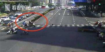 国产自行车撞车视频播放